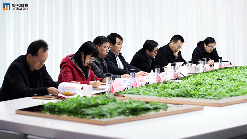 市人大常委會副主任張懷科一行走訪調(diào)研